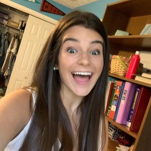 Meet your Posher, Molly